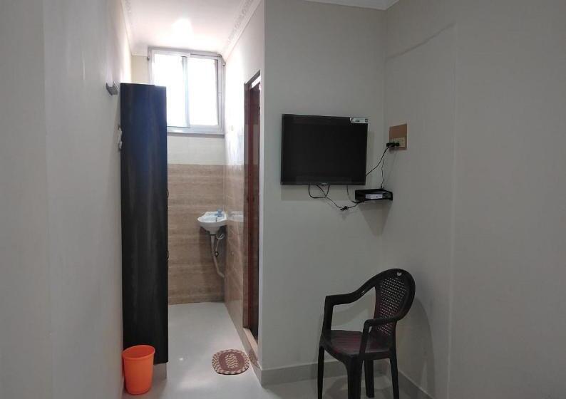 Номер Стандарт, Sri Sivalakshmi Ac Guest House