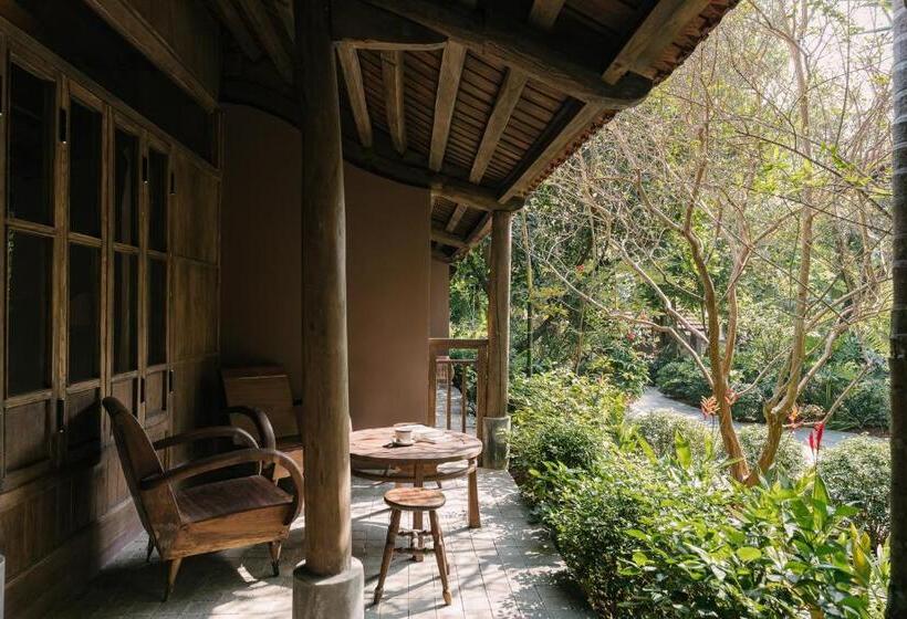 اتاق لوکس با تخت بزرگ, Toki Retreat Vân Long