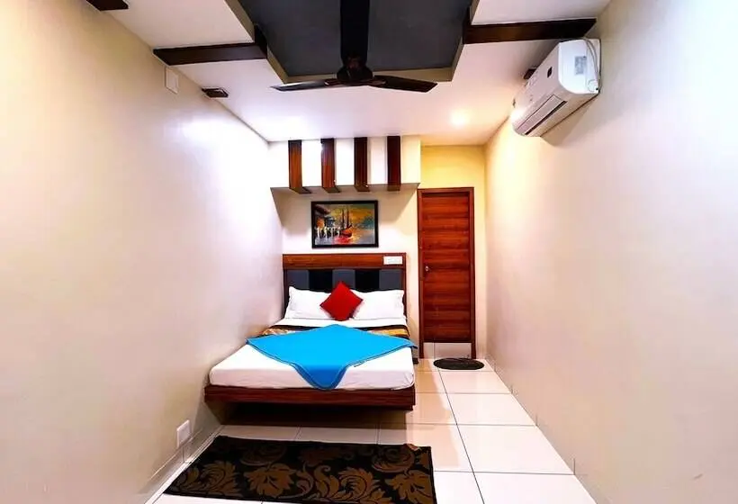 デラックスルーム, Vandana Palace