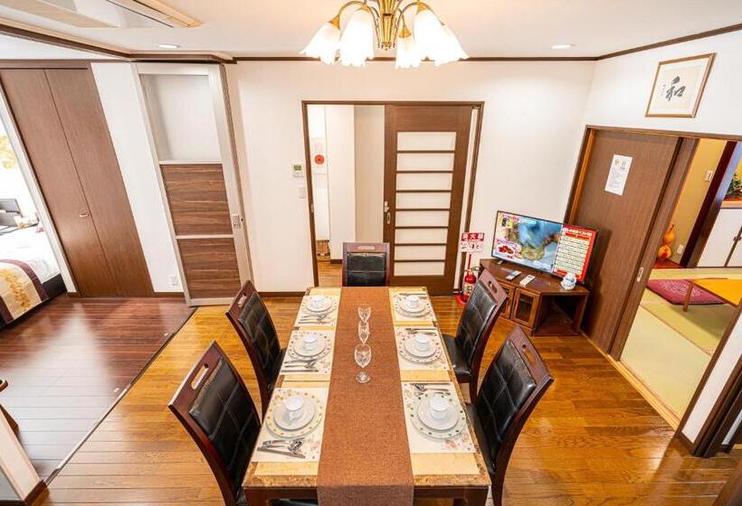 Familjerum, Haruka Skytree