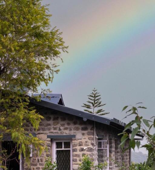 غرفة قياسية مطلّة علي الحديقة, House Of Hive, Gethiya