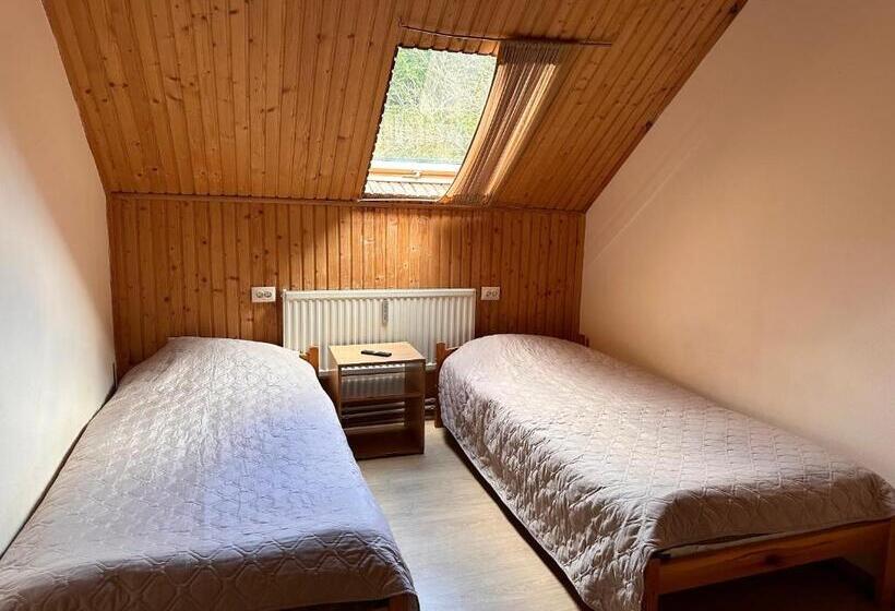 マウンテンビュースタンダードルーム, альтана