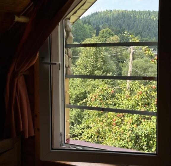 スタンダードトリプルルーム, альтана