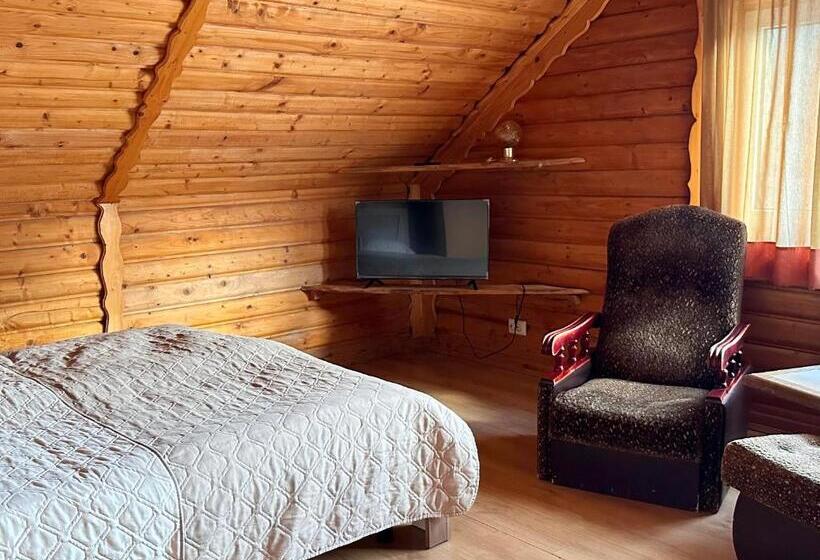 スタンダードトリプルルーム, альтана