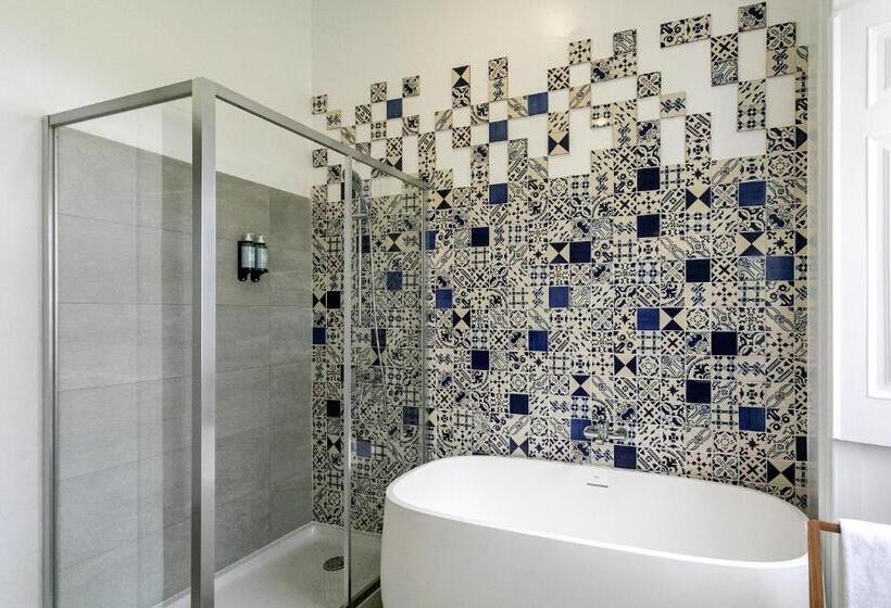 استودیوی لوکس, Casa Portuguesa Charming House