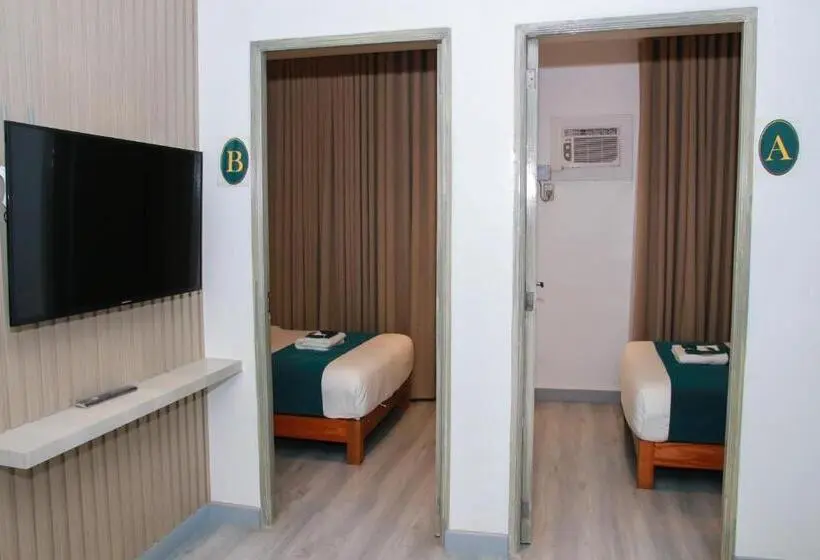 Standard-huone Jaettu Kylpyhuone, Solano Residences