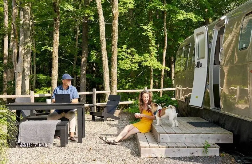 スタンダードルーム, Autocamp Asheville