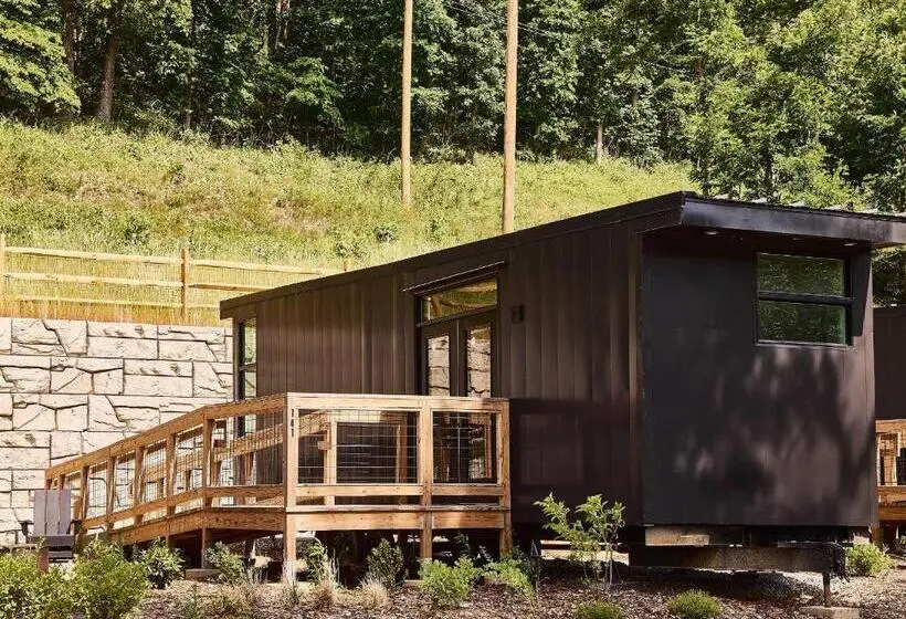 身障者適用スタンダードルーム, Autocamp Asheville