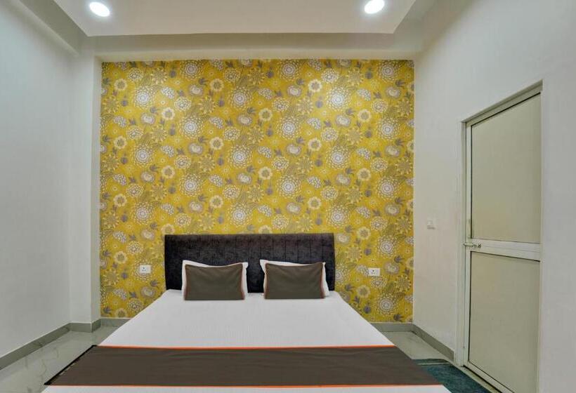 חדר קלאסי לשלושה, Collection O Buddha Resort