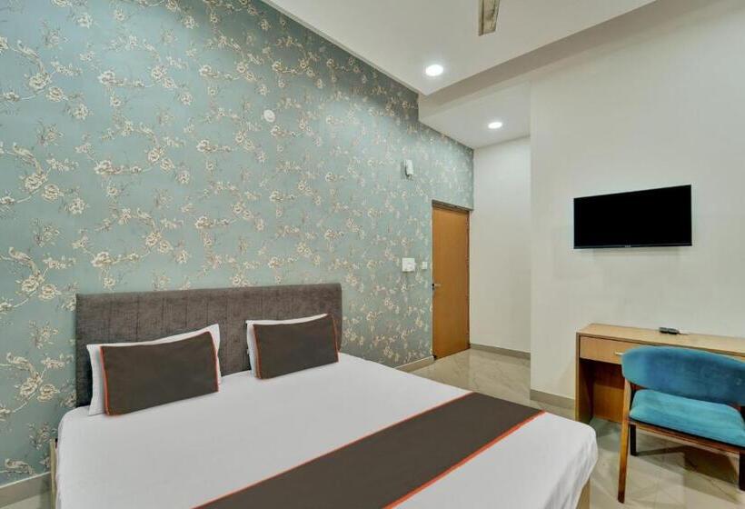 חדר קלאסי לשלושה, Collection O Buddha Resort