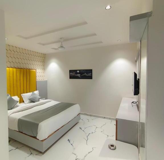 豪华房间, Lotus Pink