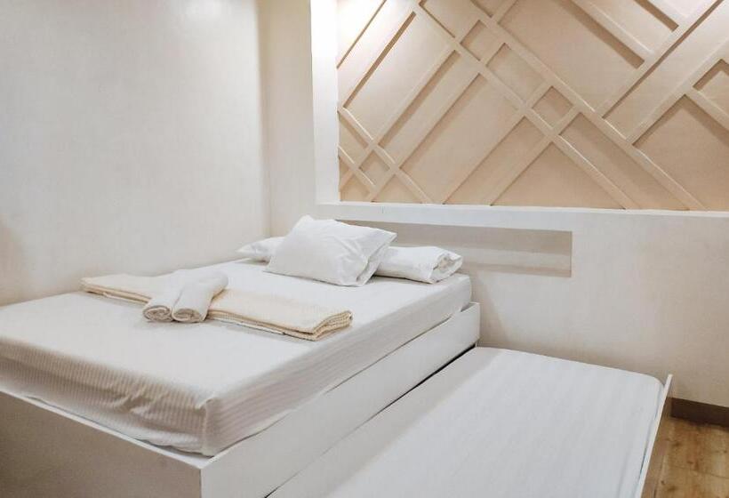 اتاق خانوادگی, Reddoorz @ Innzz Apartel