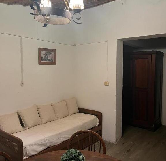 Четырехместный Номер Стандарт, Sarandí De Mariscala