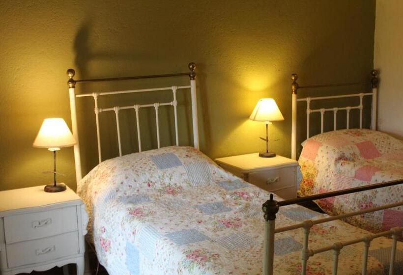 Четырехместный Номер Классик, Sarandí De Mariscala