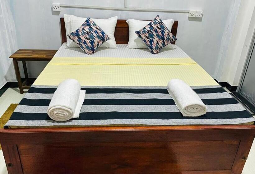 Номер Стандарт, Grand Freedom Udawalawe