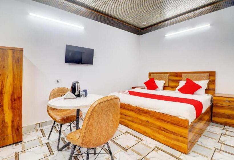 غرفة كلاسيكية ثلاثية, Cg Inn Pool Rooftop