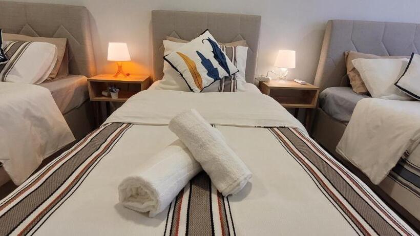 غرفة قياسية ثلاثية حمام مشترك, Rooms In The Heart Of Sisli   1 Min To Metro   Shared Bathroom And Kitchen