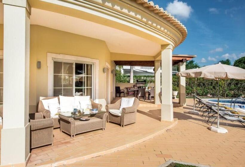 ビラホテル１ベッドルーム, Villa Palm Golfe, Fantastic House On Vila Sol Course, Kids Pool, Aircon