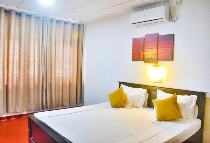 Номер Стандарт, The Beach House Hikkaduwa