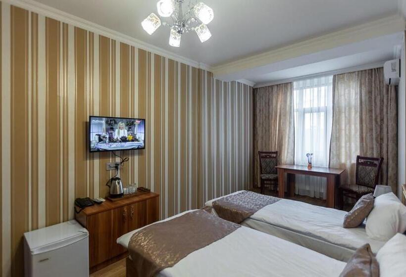 اتاق استاندارد, Arivainn Center