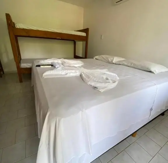 スタンダード４人部屋, Eco Pousada Mentawai