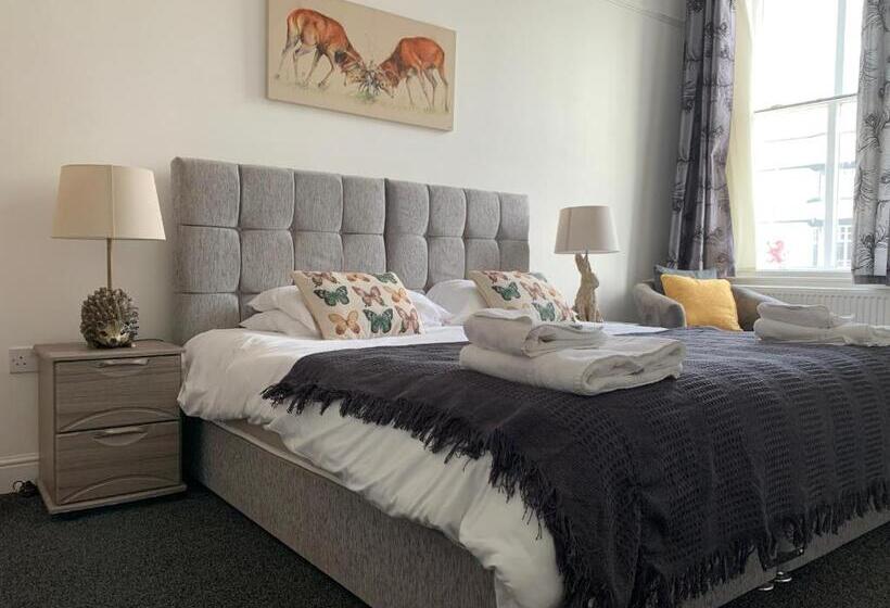 Апартаменты Superior 1 Спальня, Market Place Serviced Apartments, Leek