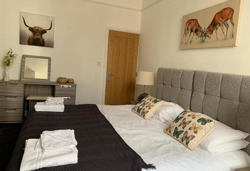 Апартаменты Superior 1 Спальня, Market Place Serviced Apartments, Leek