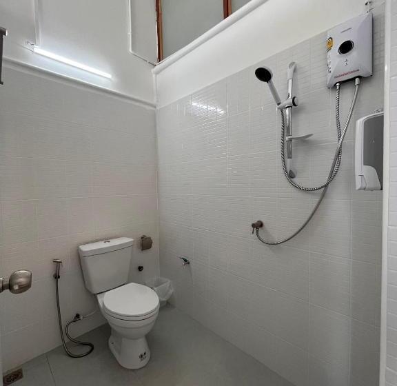 اتاق خانوادگی, Muangchan