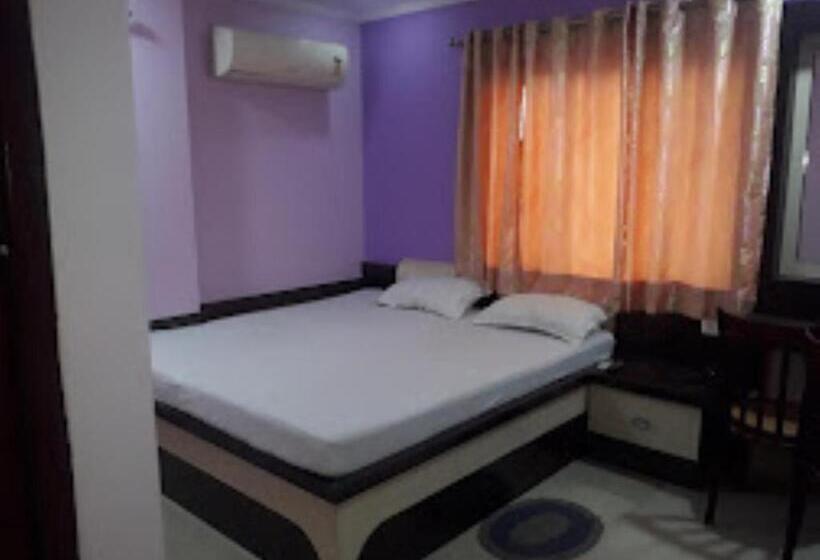 חדר דלוקס, President Inn,raxaul