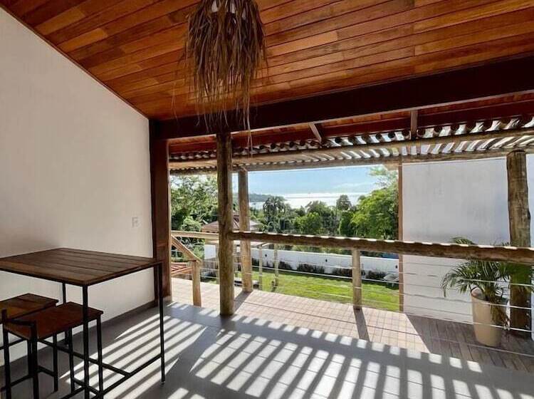 바다 전망 스위트, Santomar Guest House