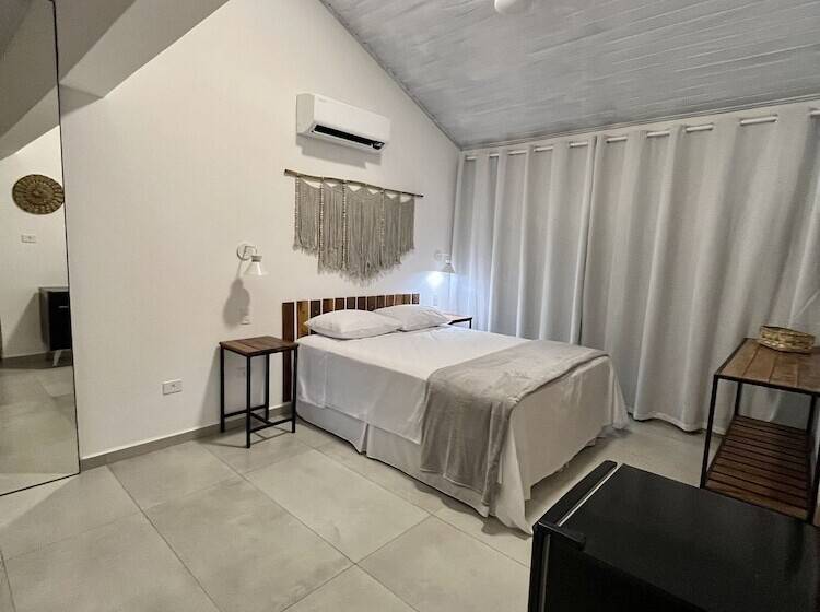 סוויטה נוף לים, Santomar Guest House