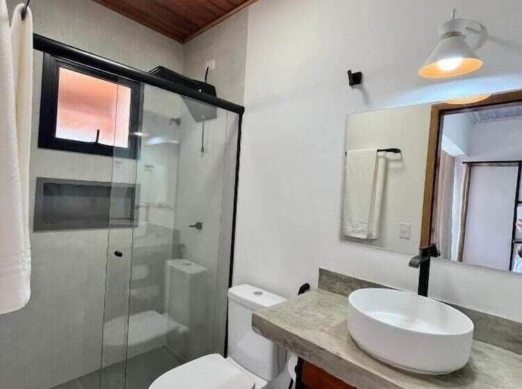 סוויטת דלוקס נוף לים, Santomar Guest House