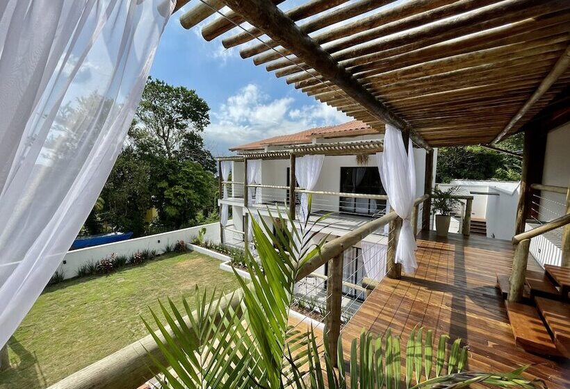 סוויטת דלוקס נוף לים, Santomar Guest House