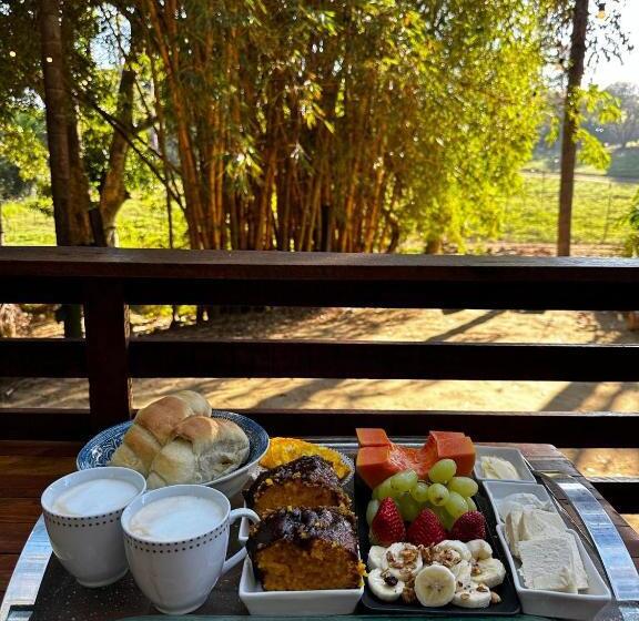 Superior Stüdyo, Studios Em Contêiner No Bosque