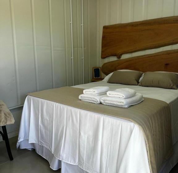 Superior Stüdyo, Studios Em Contêiner No Bosque