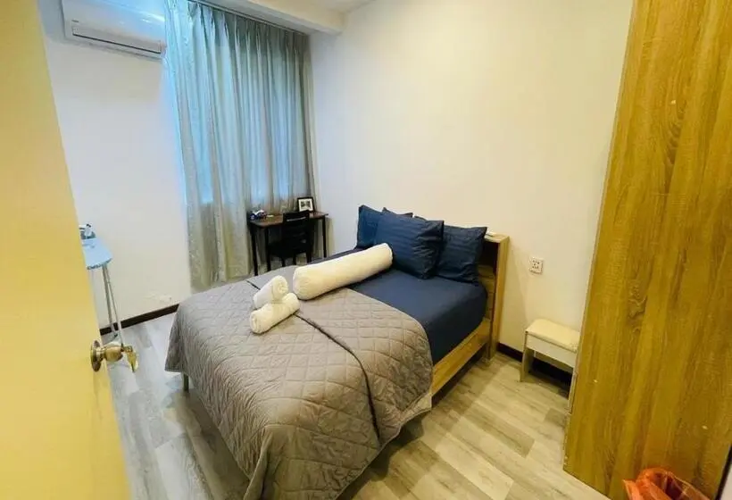 اتاق لوکس, Surf Trip Maldives