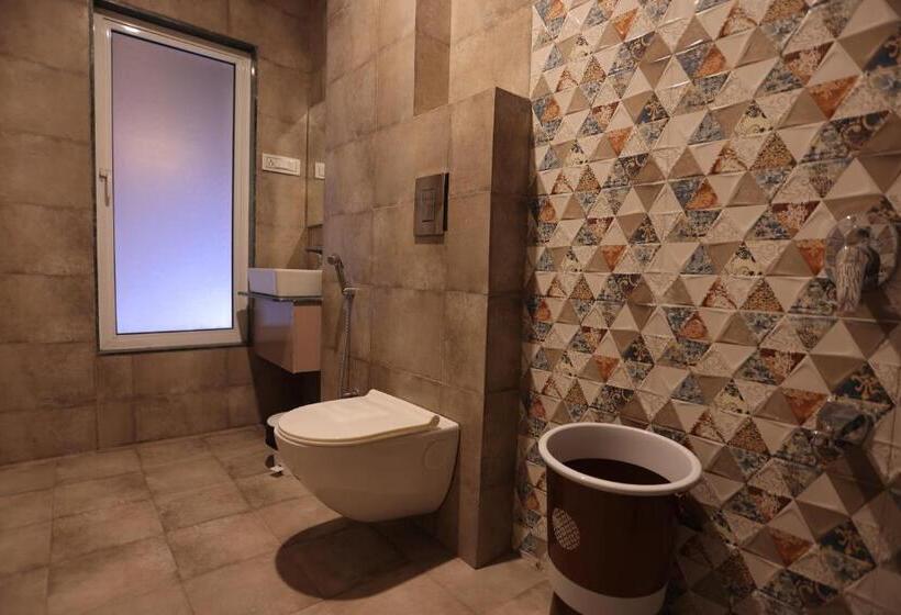 Трехместный Номер Комфорт, The Grand Uddhav A Boutique