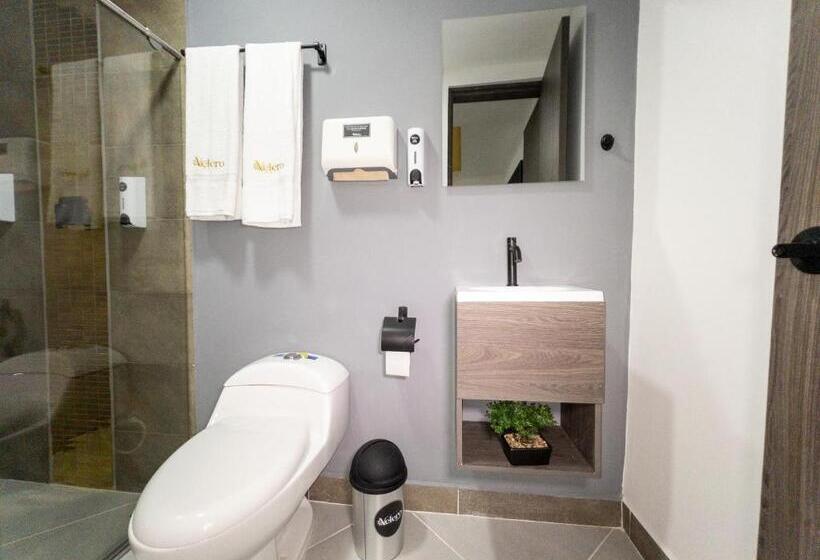 Deluxe Zimmer, Velero