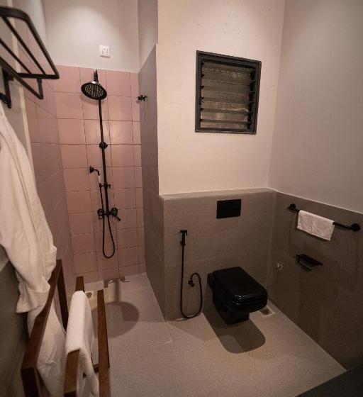 Quarto Estandar com Sacada, Wabi Sabi Resort, Igatpuri