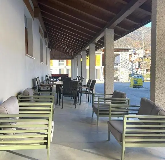 スタンダードトリプルルーム, Lunga Via Delle Dolomiti