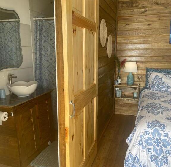 Стандартный Номер Кровать Кинг, Ponci’s Gate To Gaia Holistic Center