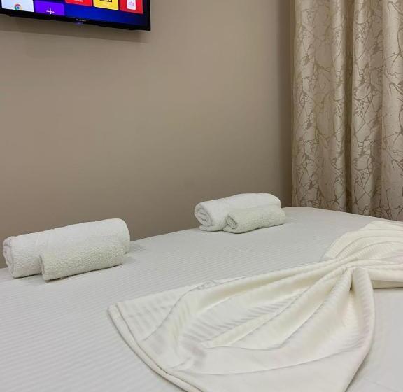 اتاق استاندارد, Vila Qyteza