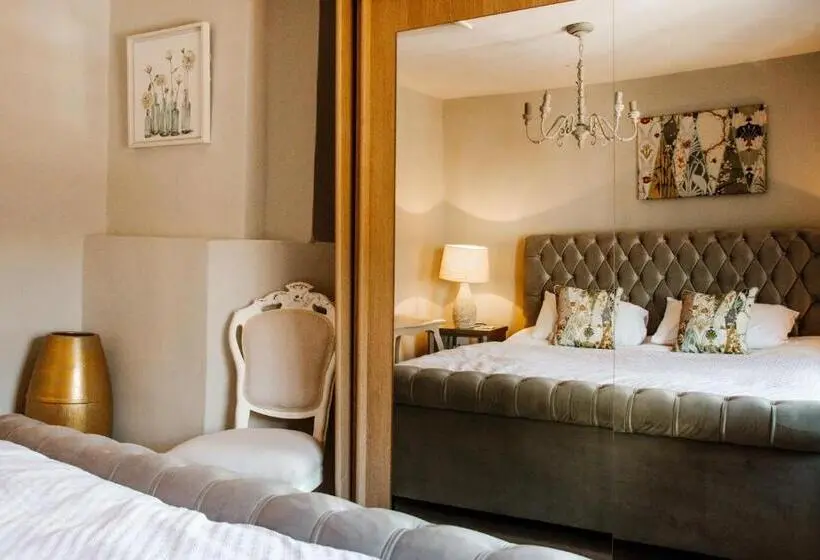 Talo 3 Makuuhuonetta, Whispering Place In The Heart Of Bewdley