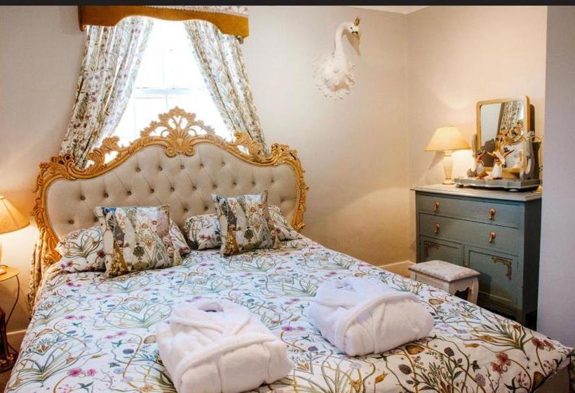 منزل 3 غرف نوم, Whispering Place In The Heart Of Bewdley