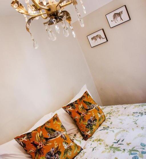 منزل 3 غرف نوم, Whispering Place In The Heart Of Bewdley