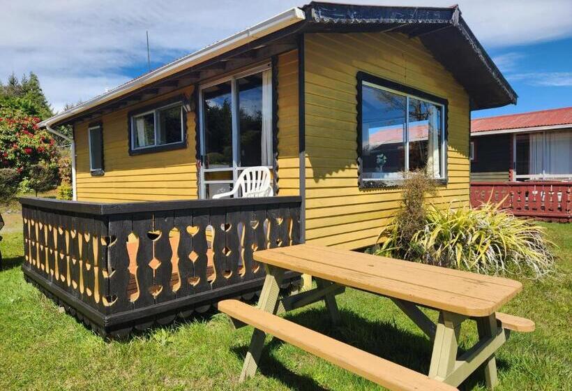 스탠다드 룸 호수 전망, Manapouri Holiday Park