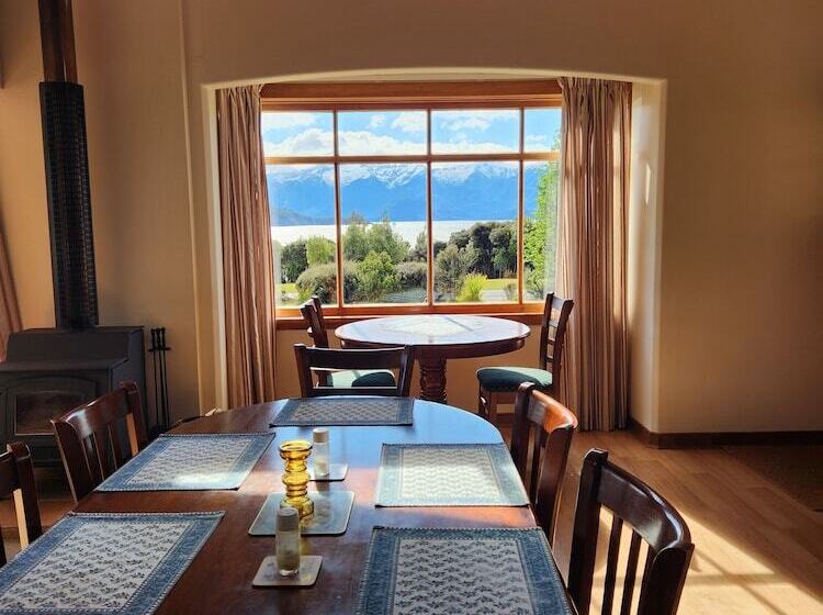 오두막, Manapouri Holiday Park