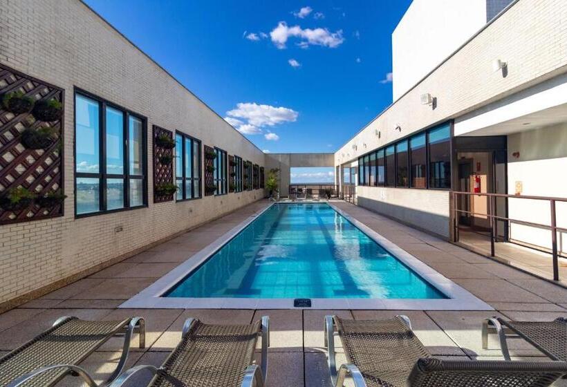 ファミリーステューディオ, Apartamento No Comfot Hotel Taguatinga