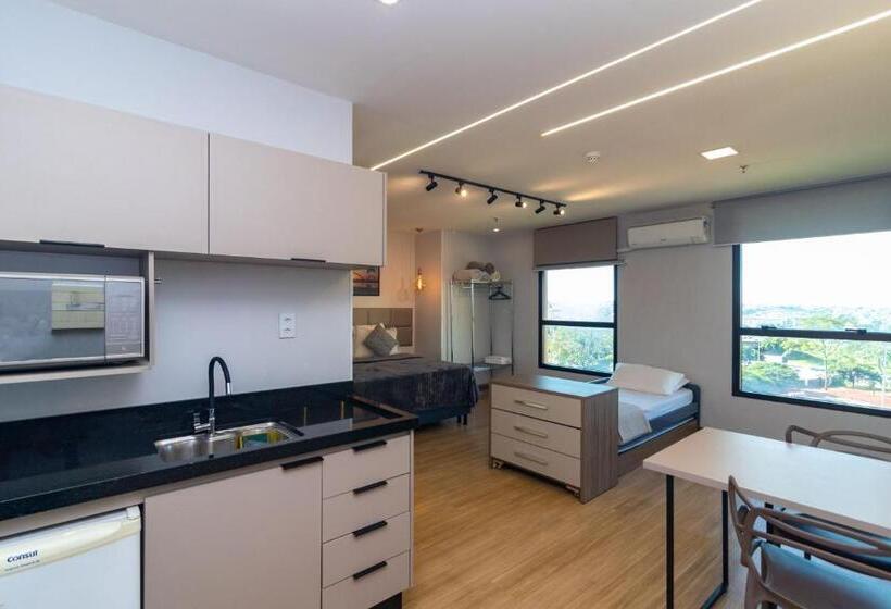 ファミリーステューディオ, Apartamento No Comfot Hotel Taguatinga