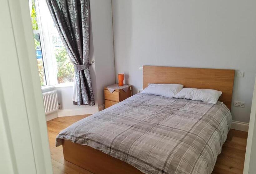 豪华房间, Daniari Guest Rooms